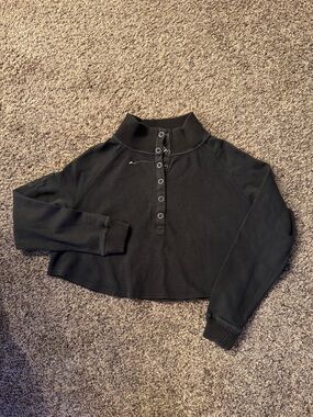 Free People Movement Cropped Black Pullover